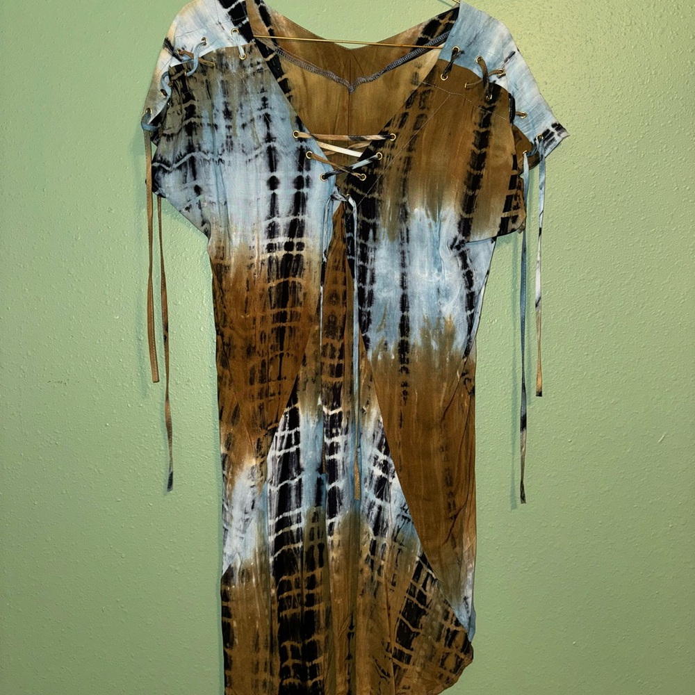 Altar'd State Blue and Brown Tie-Dye Lace-Up Tunic